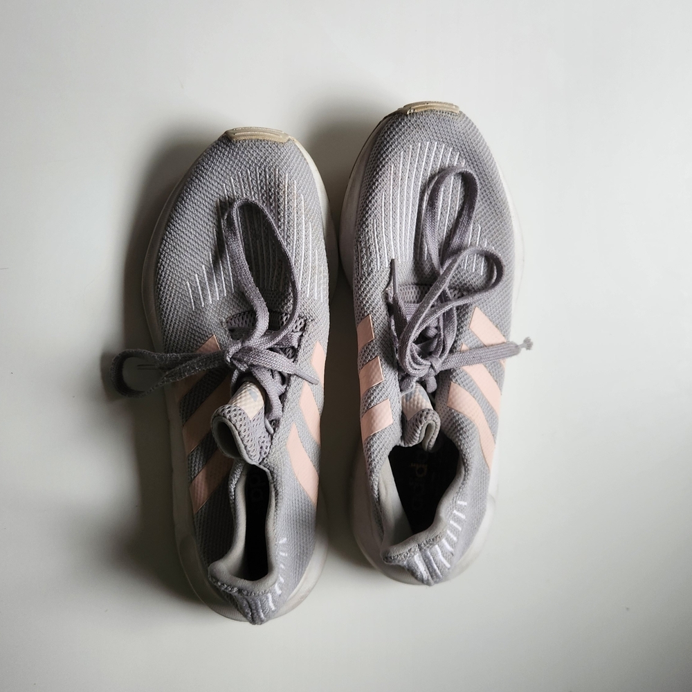 Adidas swift run knit Women's Gray and Pink Sneakers - Picture 3 of 11